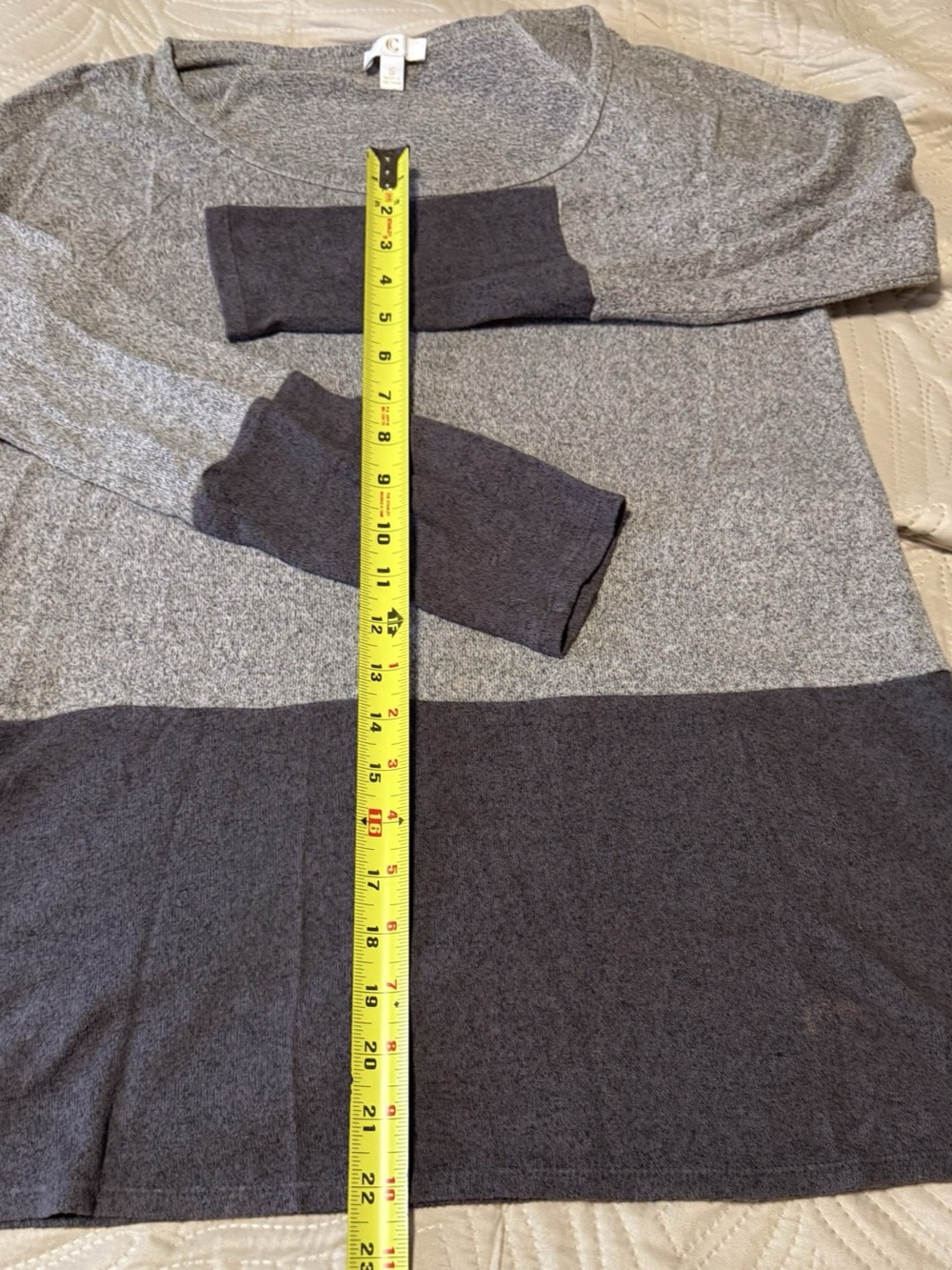 Medium & Dark Gray Woman’s long shirt, Size Small by CC. Long Sleeve - Picture 4 of 10